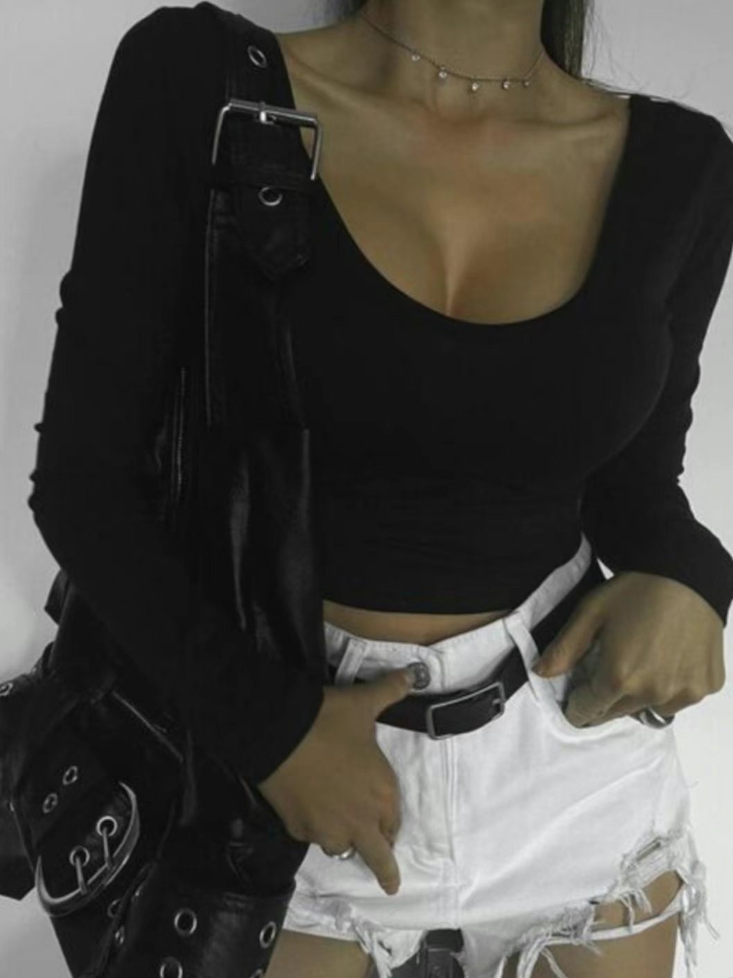 LIP STICK韓國直郵女裝新款休閑人氣職業推薦時尚熱賣長袖T恤LIP STICK長袖T恤圖色2