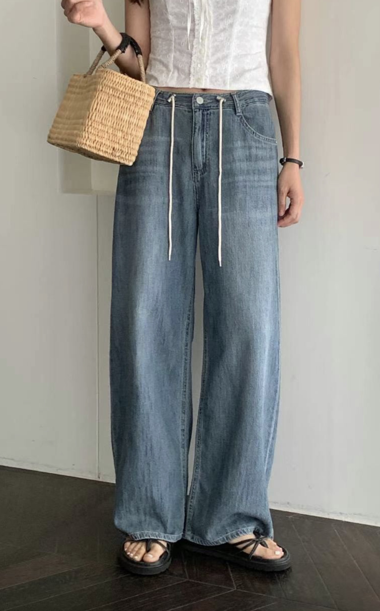 like core/COREBLUE直郵韓國代購女裝新品時尚人氣牛仔褲like core/COREBLUE牛仔褲