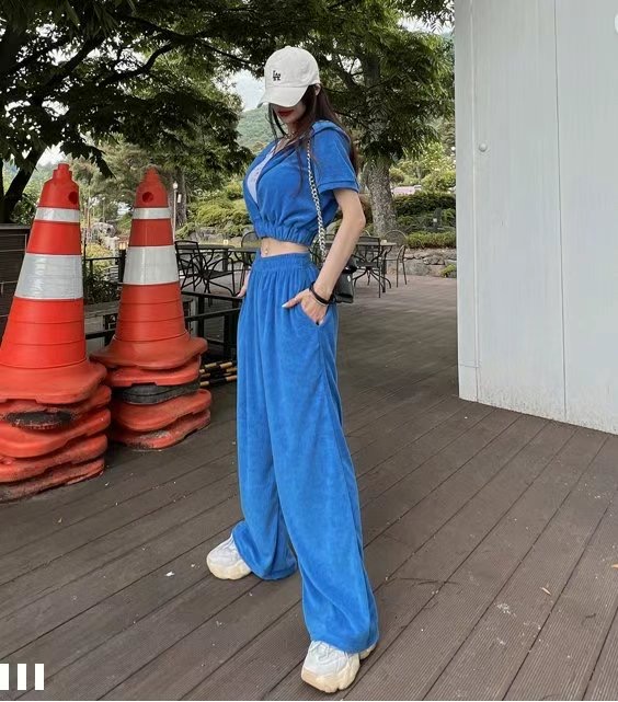 COVER FIT韓國直郵女裝新款人氣休閑熱賣推薦時尚24秋冬套裝COVER FIT套裝