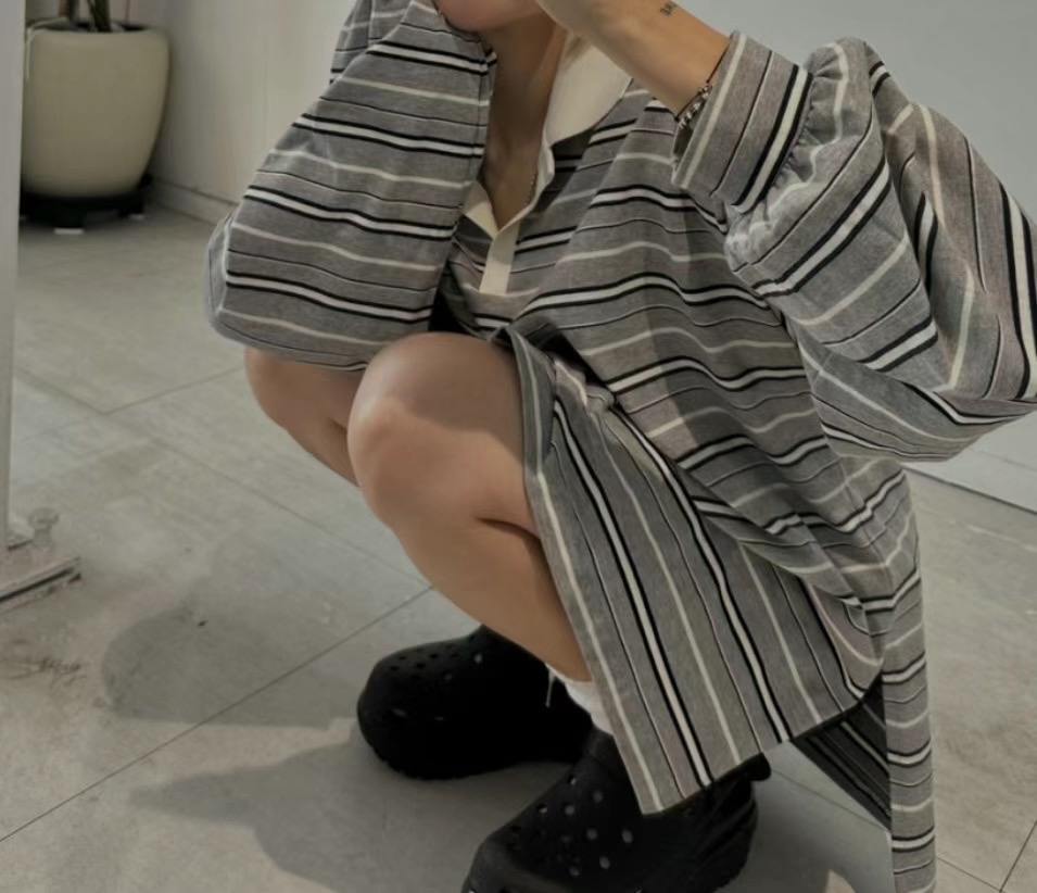 BLACK LADY韓國直郵東大門實拍女裝新品時尚推薦人氣長袖T恤BLACK LADY長袖T恤