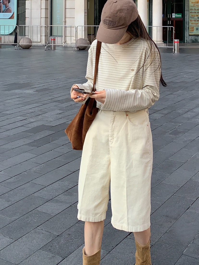 FORMSTUDIO韓國直郵東大門實拍女裝新款職業人氣推薦24秋冬短褲FORMSTUDIO短褲圖色1