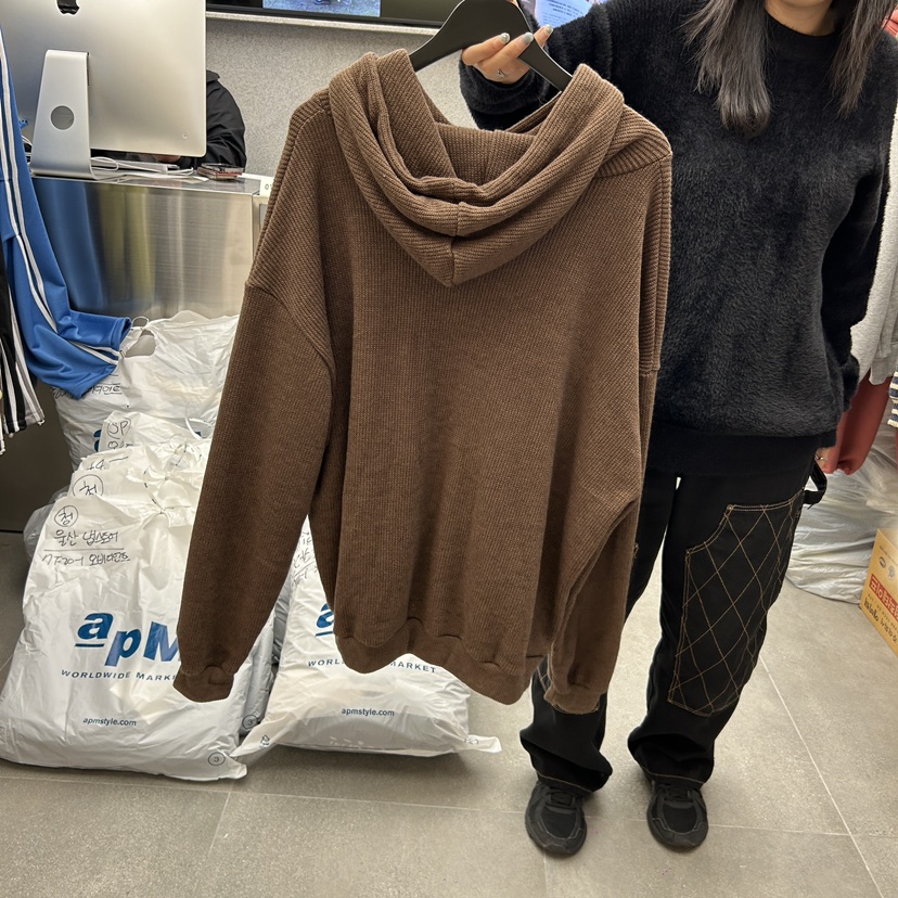 LE A直郵韓國代購女裝新款推薦時尚24秋冬休閑熱賣衛衣兜帽LE A-男裝衛衣