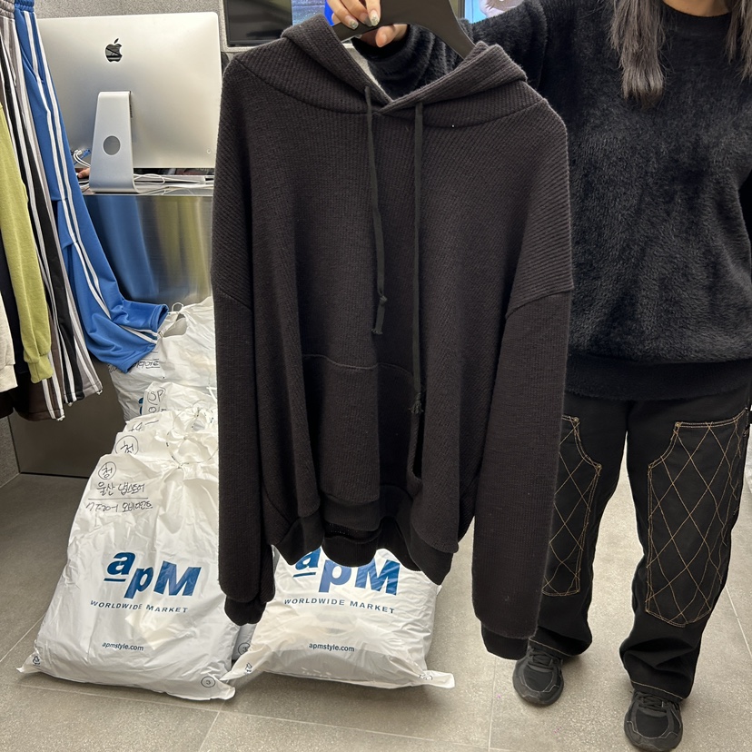 LE A直郵韓國代購女裝新款推薦時尚24秋冬休閑熱賣衛衣兜帽LE A-男裝衛衣圖色2