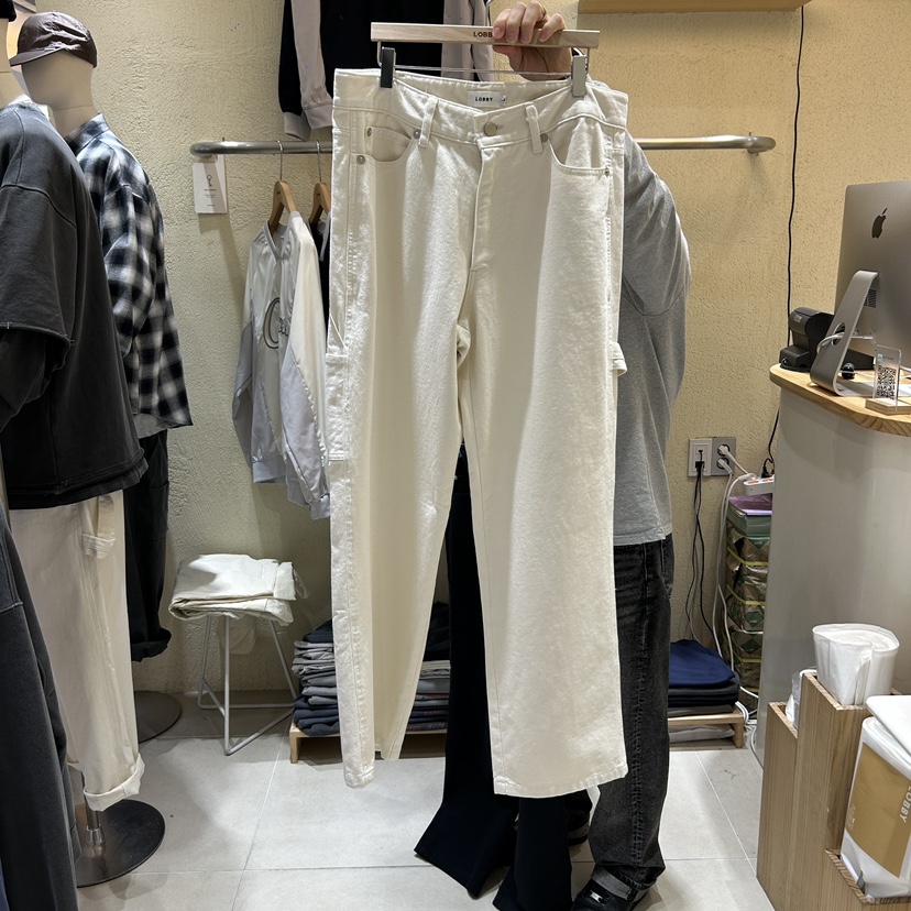 LOBBY-男裝韓國直郵東大門代購女裝新品熱賣人氣真品牛仔褲LOBBY牛仔褲