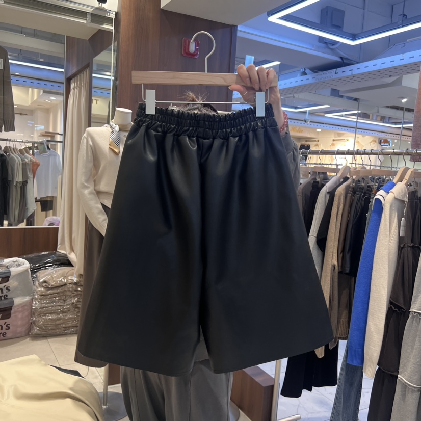 JuA直郵韓國代購女裝新款真品職業熱賣時尚休閑人氣24秋冬短褲JUA短褲