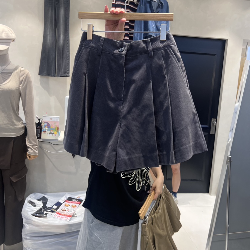 ILLO韓國直郵東大門代購女裝新品職業推薦人氣休閑真品短褲MILLIMETER短褲