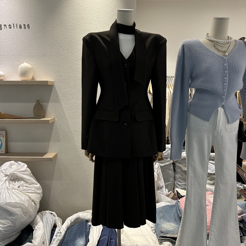 MAGNOLIA36-L直郵韓國代購女裝新品推薦熱賣24秋冬夾克含脖帶MAGNOLIA36-L夾克