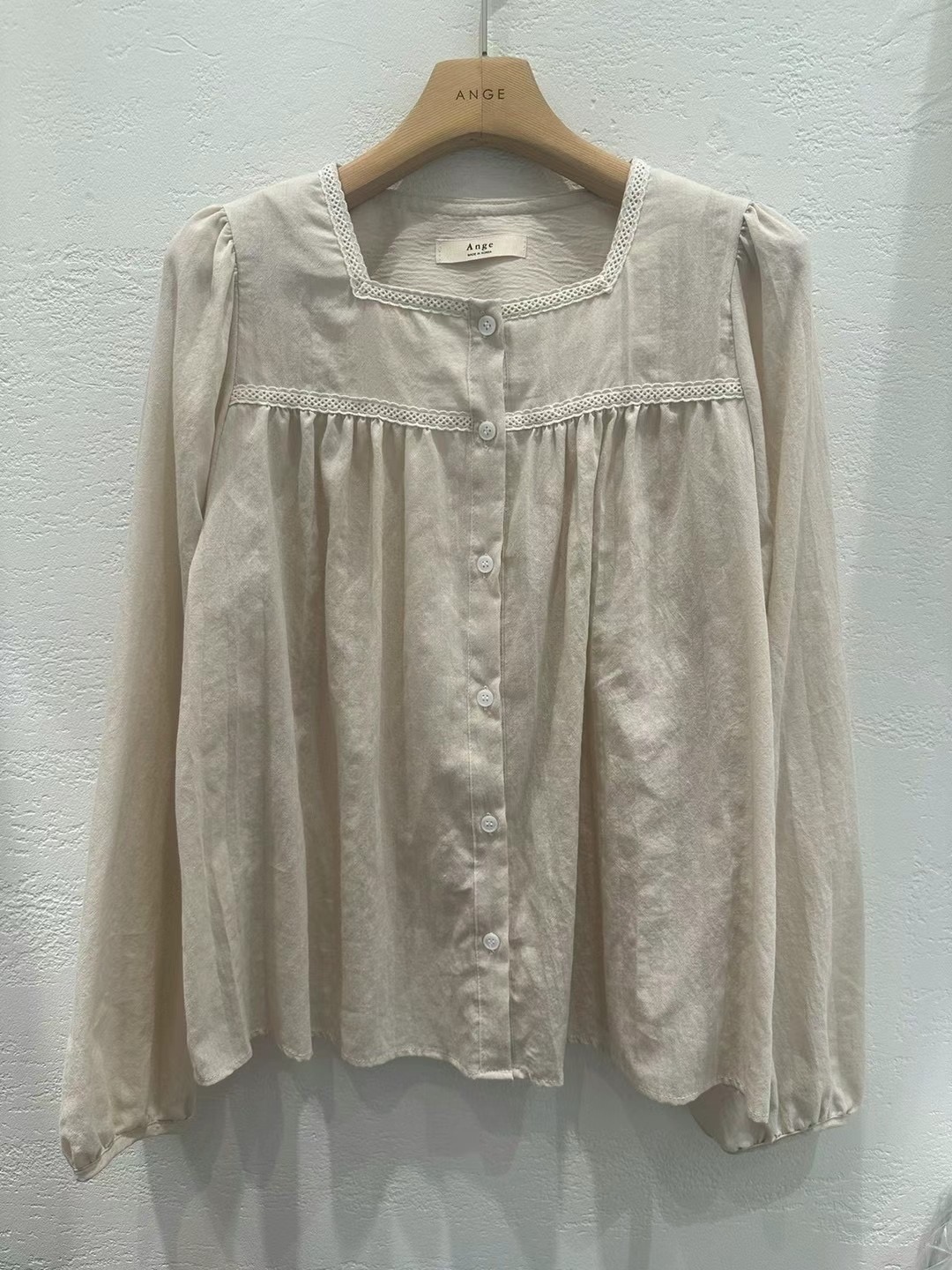 LUCKY STORE東大門直郵女裝新品24秋夏真品職業襯衫蕾絲衫ANGE襯衫/蕾絲衫圖色2