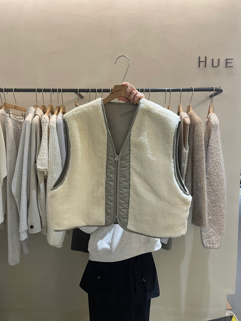 HUE韓國直郵東大門實拍女裝新品時尚24秋冬馬甲兩面可穿羊毛ERIA/HUE馬甲