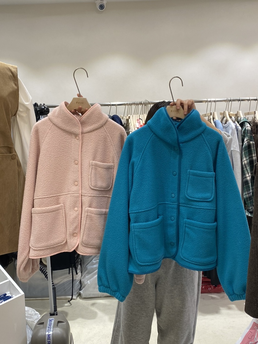 FRILL韓國直郵東大門實拍女裝新品24秋冬時尚休閑人氣衛衣絨FRILL衛衣圖色3左一色