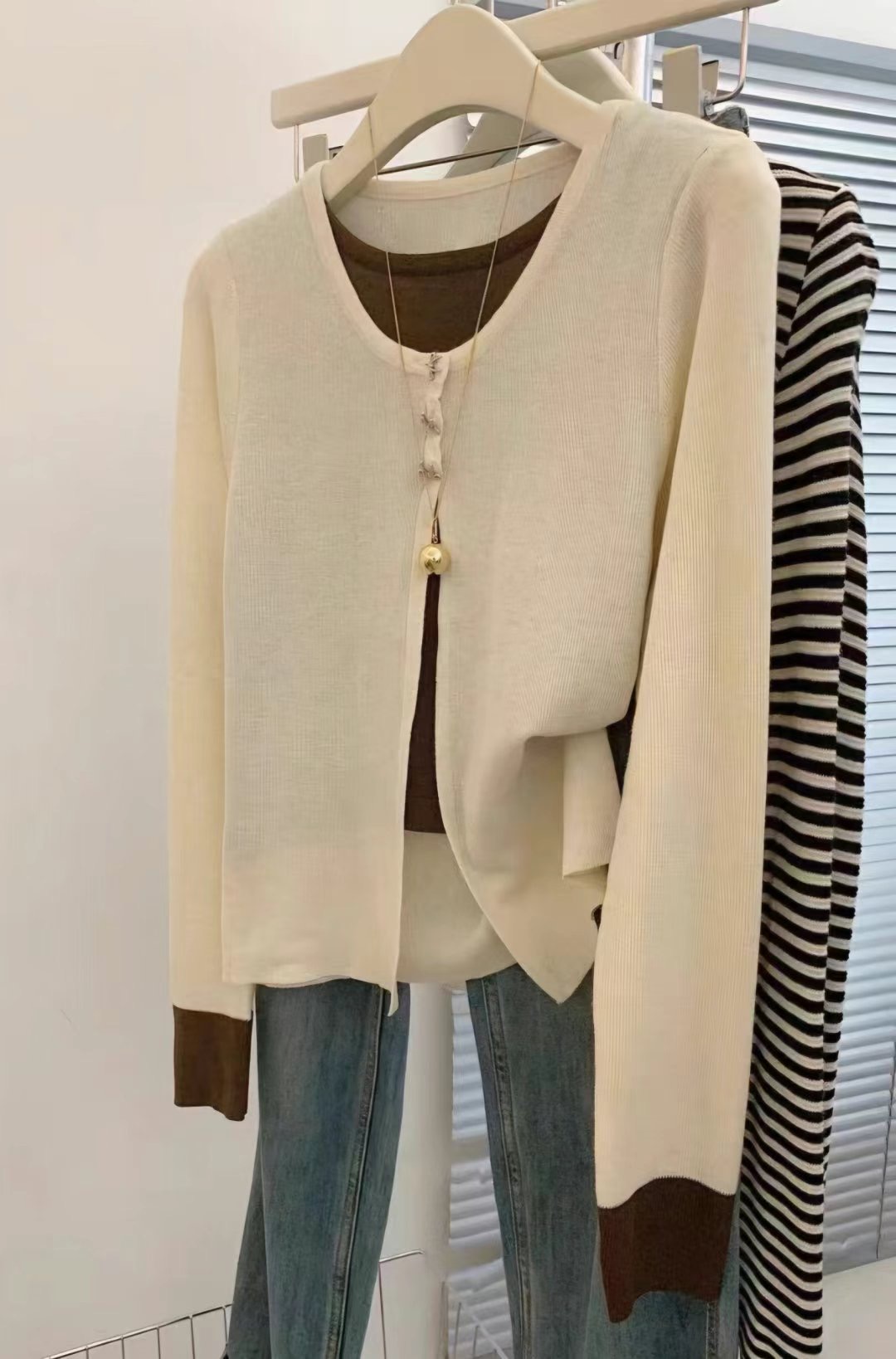 Y.BUTTERFIY韓國直郵女裝新款推薦人氣休閑職業真品針織衫Y.BUTTERFIY針織衫圖色3