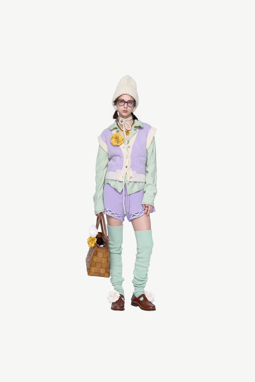 POLAROMO韓國直郵女裝新品真品熱賣職業時尚襯衫蕾絲衫刺繡POLAROMO襯衫/蕾絲衫