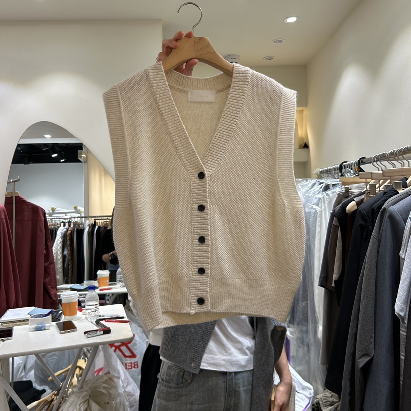 YIKHO STYLE韓國直郵女裝新品人氣職業真品推薦熱賣24秋冬馬甲YIKHO STYLE馬甲圖色3