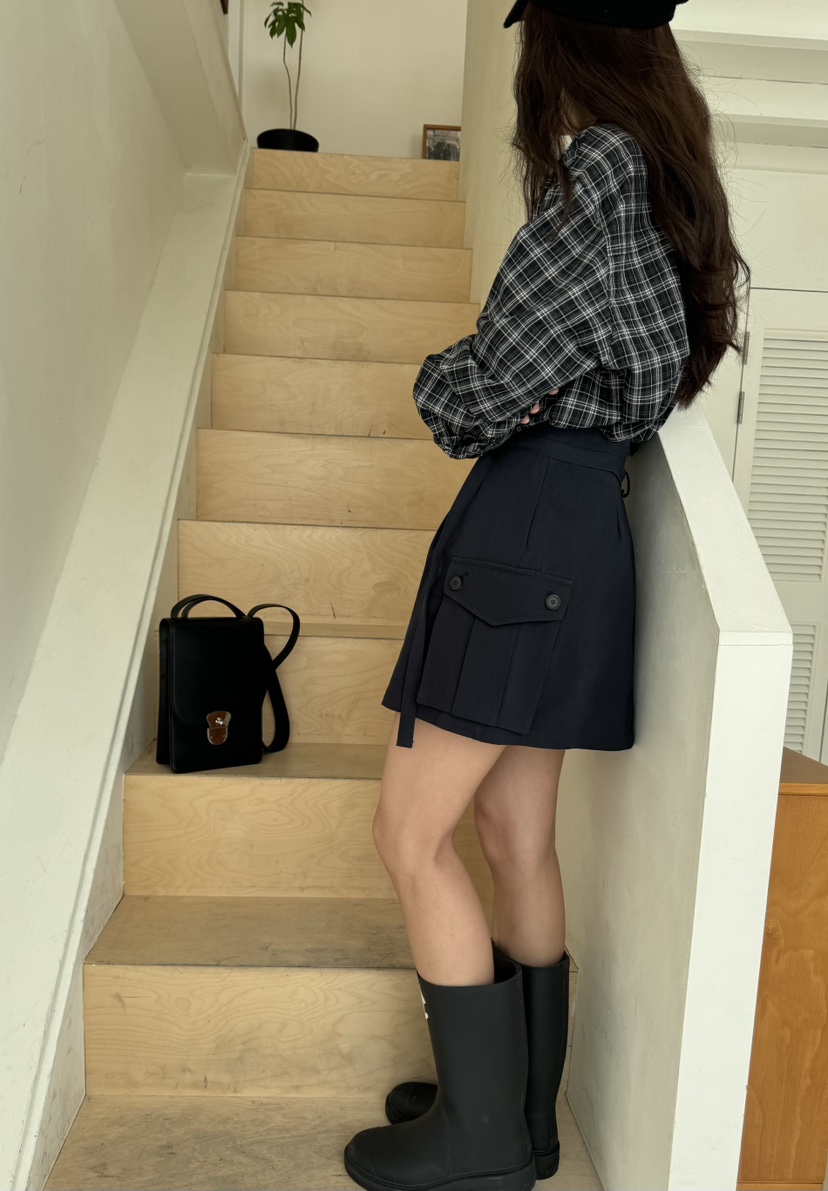 TIZZI韓國直郵女裝新款職業休閑熱賣真品時尚推薦短裙含腰帶TIZZI短裙