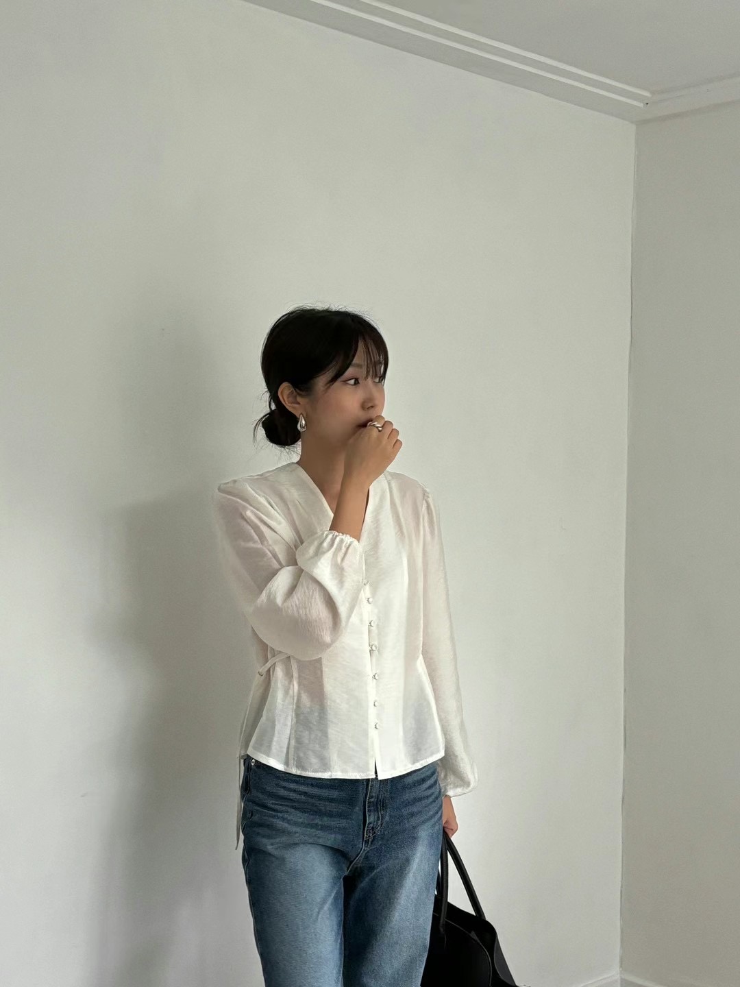 POETE韓國直郵女裝新品休閑時尚24秋冬推薦真品襯衫蕾絲衫POETE襯衫/蕾絲衫圖色1