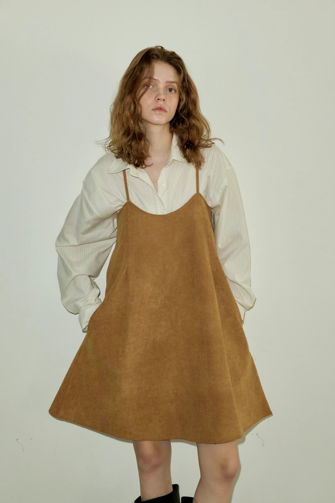 POETE直郵韓國代購女裝新品人氣熱賣24秋冬職業推薦連衣裙POETE連衣裙