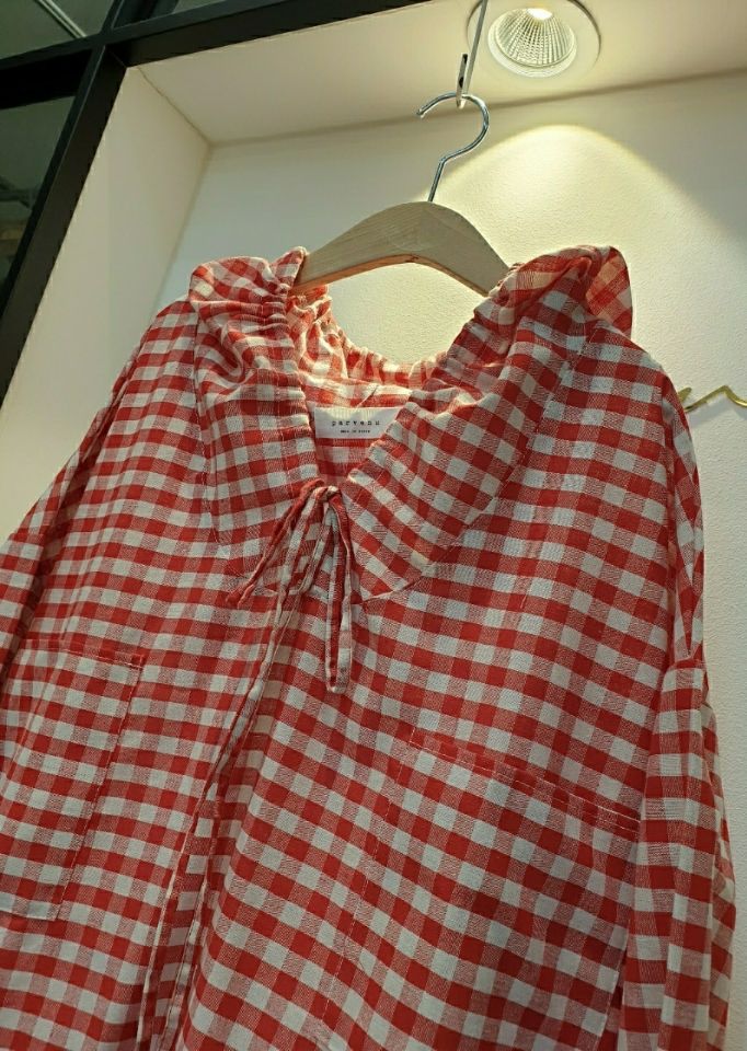 BLING BLING韓國直郵東大門代購女裝新款休閑襯衫蕾絲衫兜帽BLING BLING-S襯衫/蕾絲衫