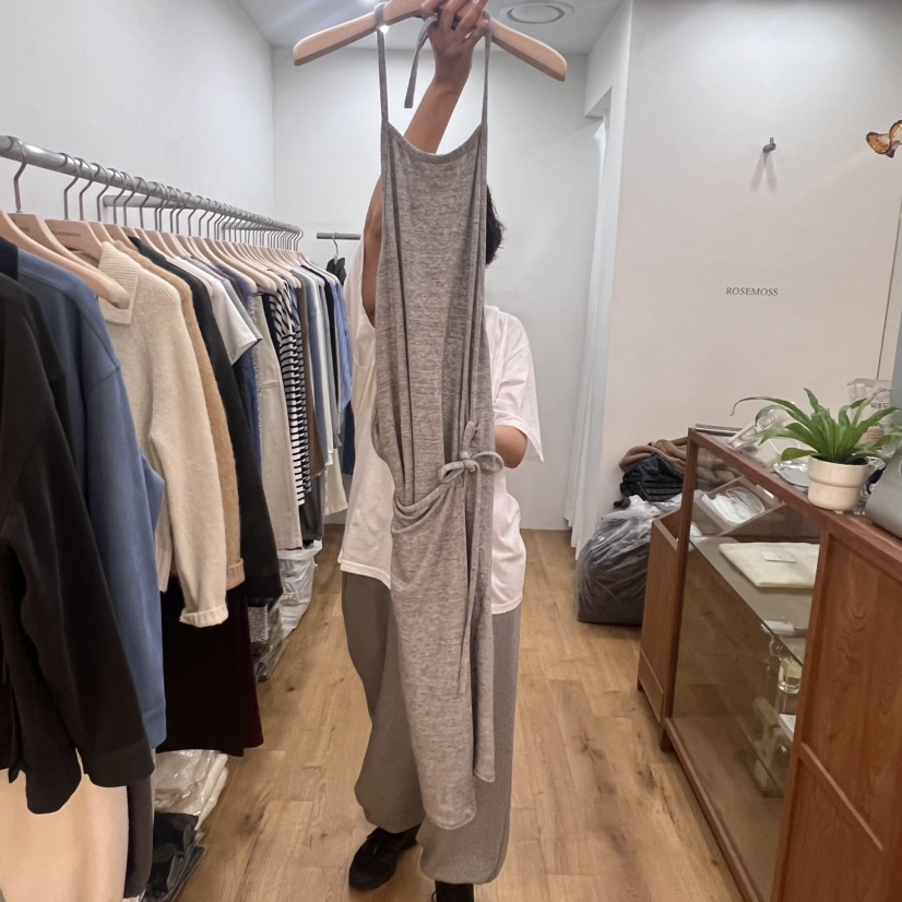ORDINARYA韓國直郵東大門實拍女裝新品職業熱賣時尚連衣裙羊毛ROESMMOSS連衣裙圖色2