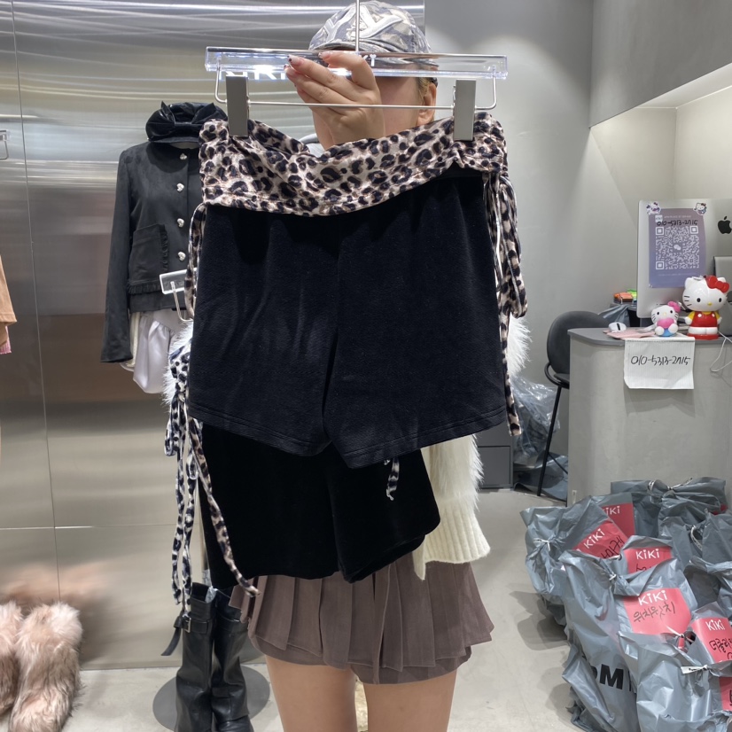 KiKi直郵韓國代購女裝新品真品人氣24秋冬時尚短褲天鵝絨KIKI短褲