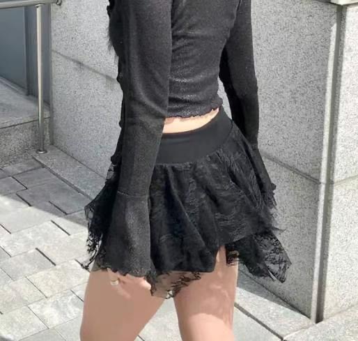 RACY韓國直郵女裝新品熱賣休閑推薦24秋冬時尚人氣短裙蕾絲RACY短裙