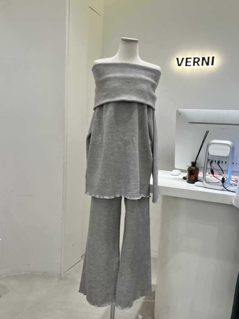 VERNI韓國直郵東大門代購女裝新款時尚真品人氣24秋冬套裝VERNI套裝圖色3