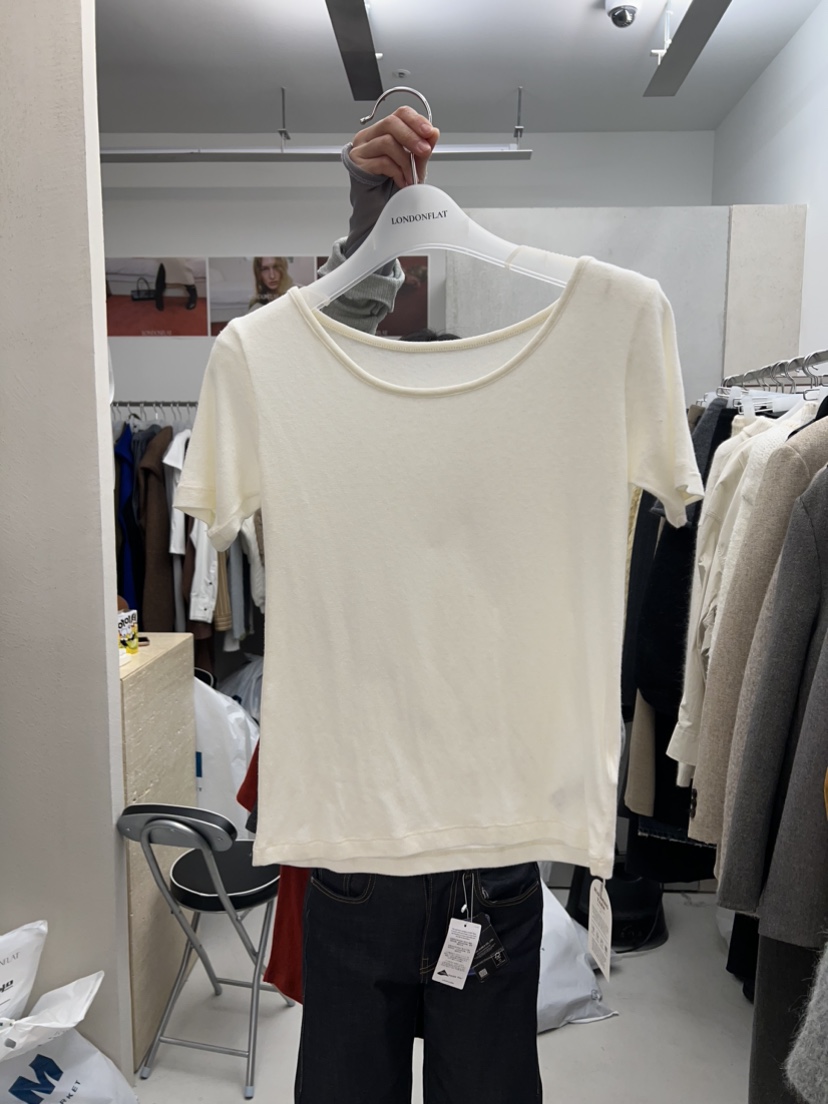 LONDON FLAT韓國直郵東大門代購女裝新品時尚職業24秋冬T恤LONDON FLATT恤圖色1