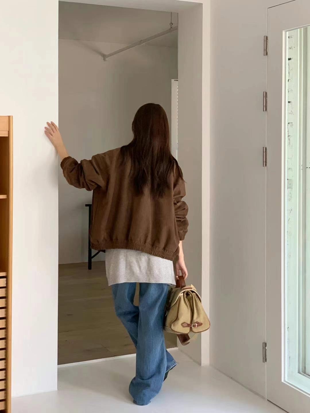 ONEMORETHING韓國直郵東大門實拍女裝新款推薦人氣時尚夾克ONEMORETHING夾克