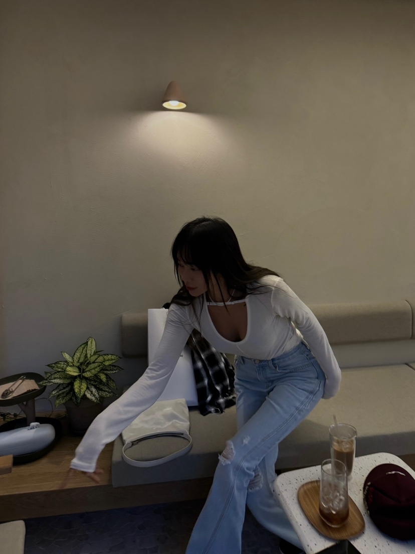 ABBEYLEE韓國直郵東大門代購女裝新品時尚真品職業24秋冬長袖T恤ABBEYLEE長袖T恤