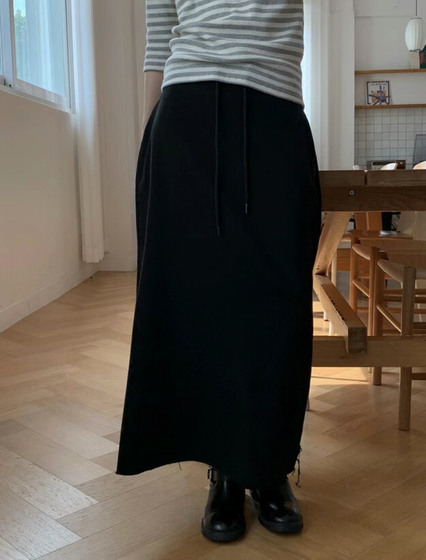 URBANEMOOD韓國直郵女裝新品24秋冬時尚熱賣人氣職業長裙URBANEMOOD長裙