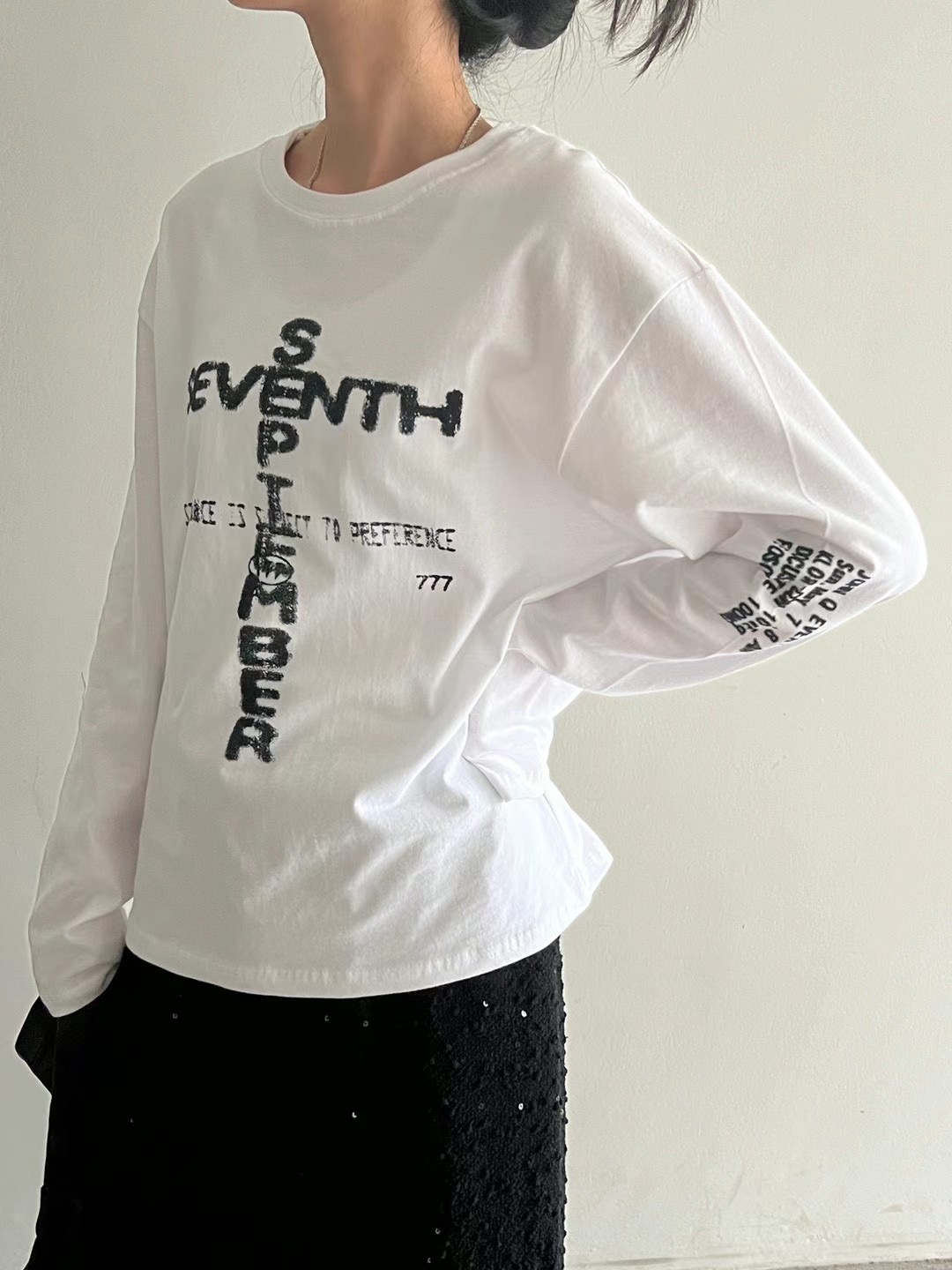 URBANEMOOD直郵韓國代購女裝新款推薦人氣熱賣真品時尚長袖T恤URBANEMOOD長袖T恤圖色2