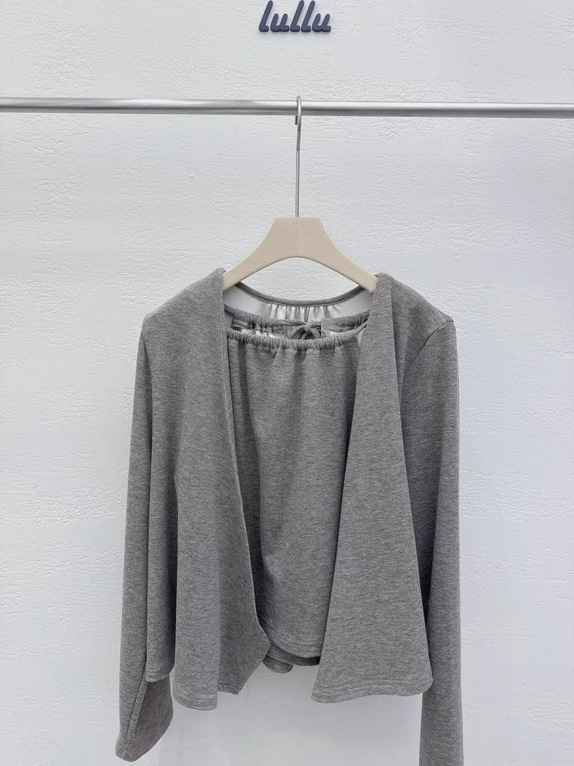 LULULALLA韓國直郵東大門實拍女裝新品人氣休閑時尚套裝開衫LULULALLA套裝圖色2