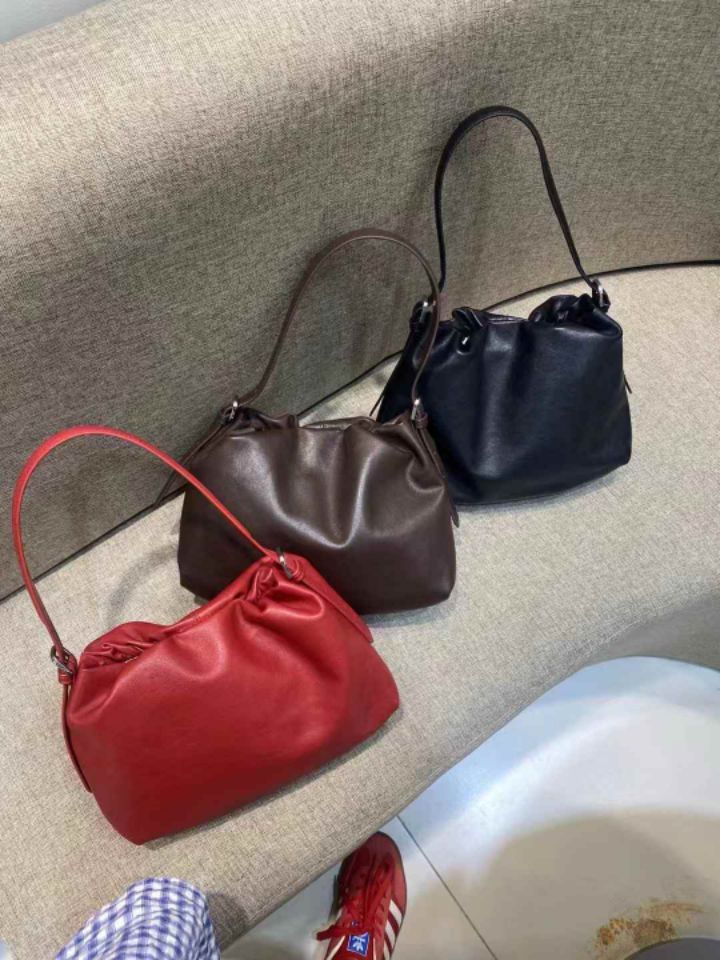 X韓國直郵東大門實拍女裝新款人氣24秋冬休閑時尚單肩斜跨包BAKHA-Q單肩/斜跨包
