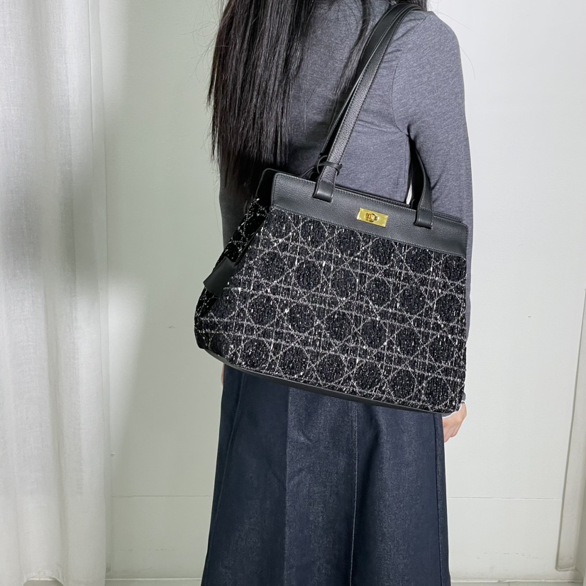 J PLACE韓國直郵東大門實拍女裝新品人氣職業休閑真品手提包J PLACE手提包