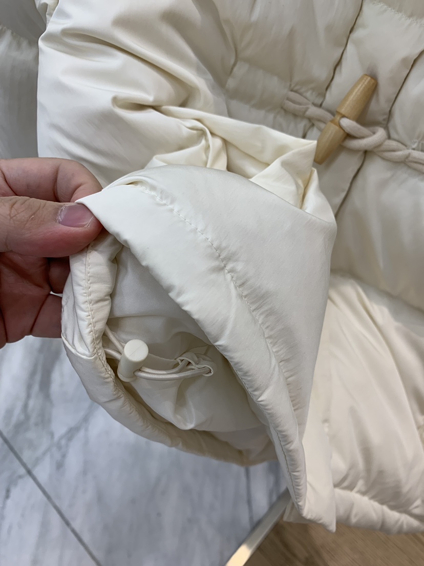Fillmor韓國直郵東大門實拍女裝新品時尚推薦休閑短款羽絨服FILLMOR短款羽絨服