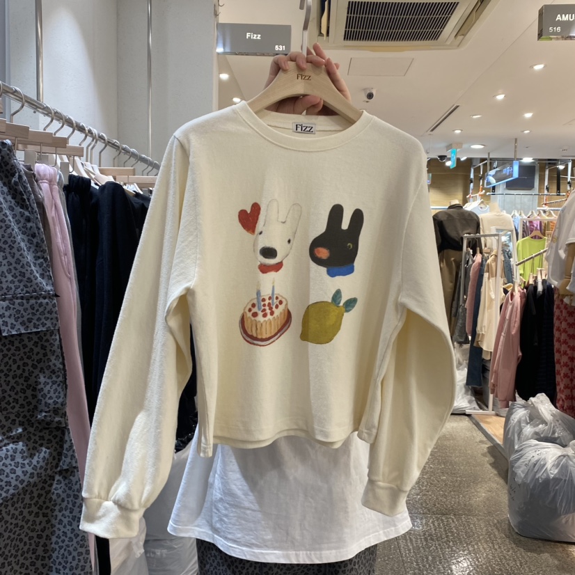 FIZZ韓國直郵東大門實拍女裝新品熱賣休閑真品人氣時尚長袖T恤FIZZ長袖T恤