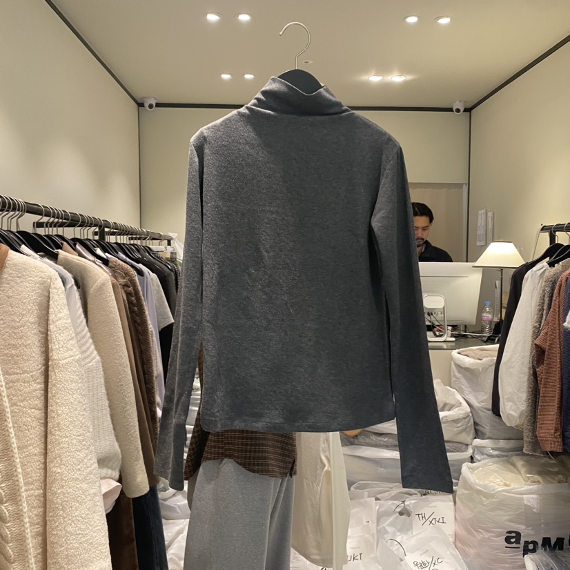 RE STOCK韓國直郵女裝新款休閑真品熱賣人氣長袖T恤安哥拉RE STOCK長袖T恤圖色6