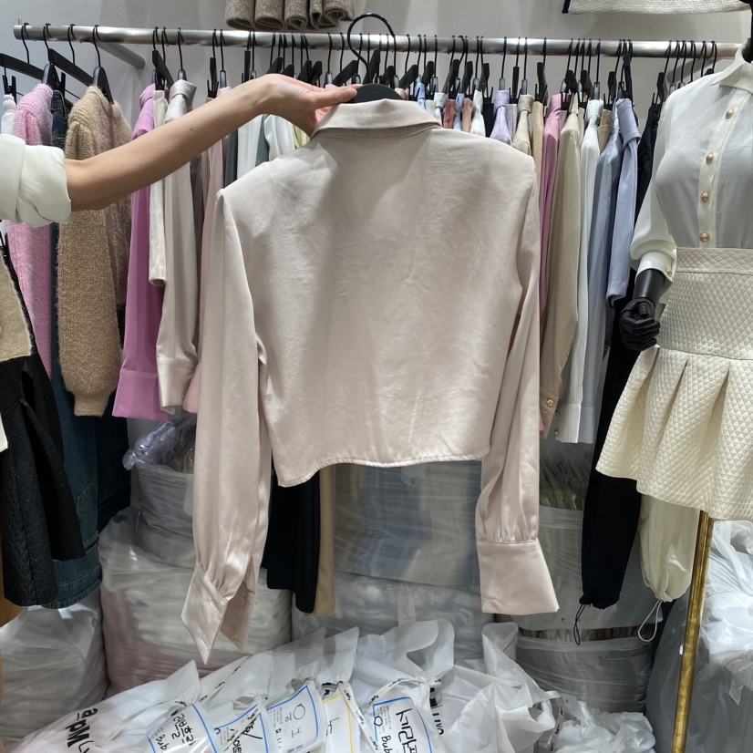 Lottimo韓國直郵東大門實拍女裝新品真品時尚休閑襯衫蕾絲衫LOTTIMO襯衫/蕾絲衫