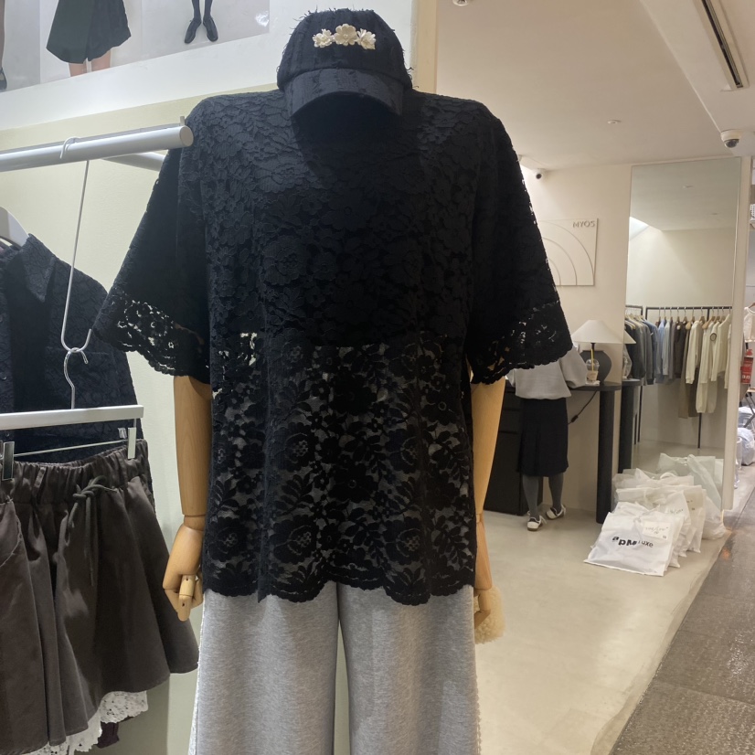 OihEum韓國直郵東大門實拍女裝新品人氣休閑熱賣時尚職業T恤OihEumT恤