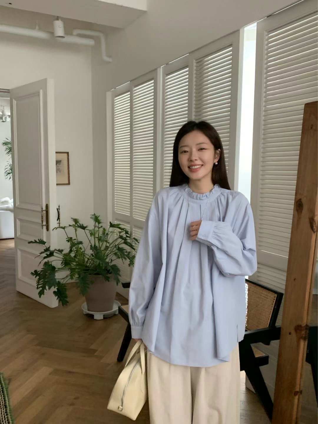 LUNE___韓國直郵女裝新品職業熱賣24秋冬休閑時尚襯衫蕾絲衫BROTE襯衫/蕾絲衫圖色2