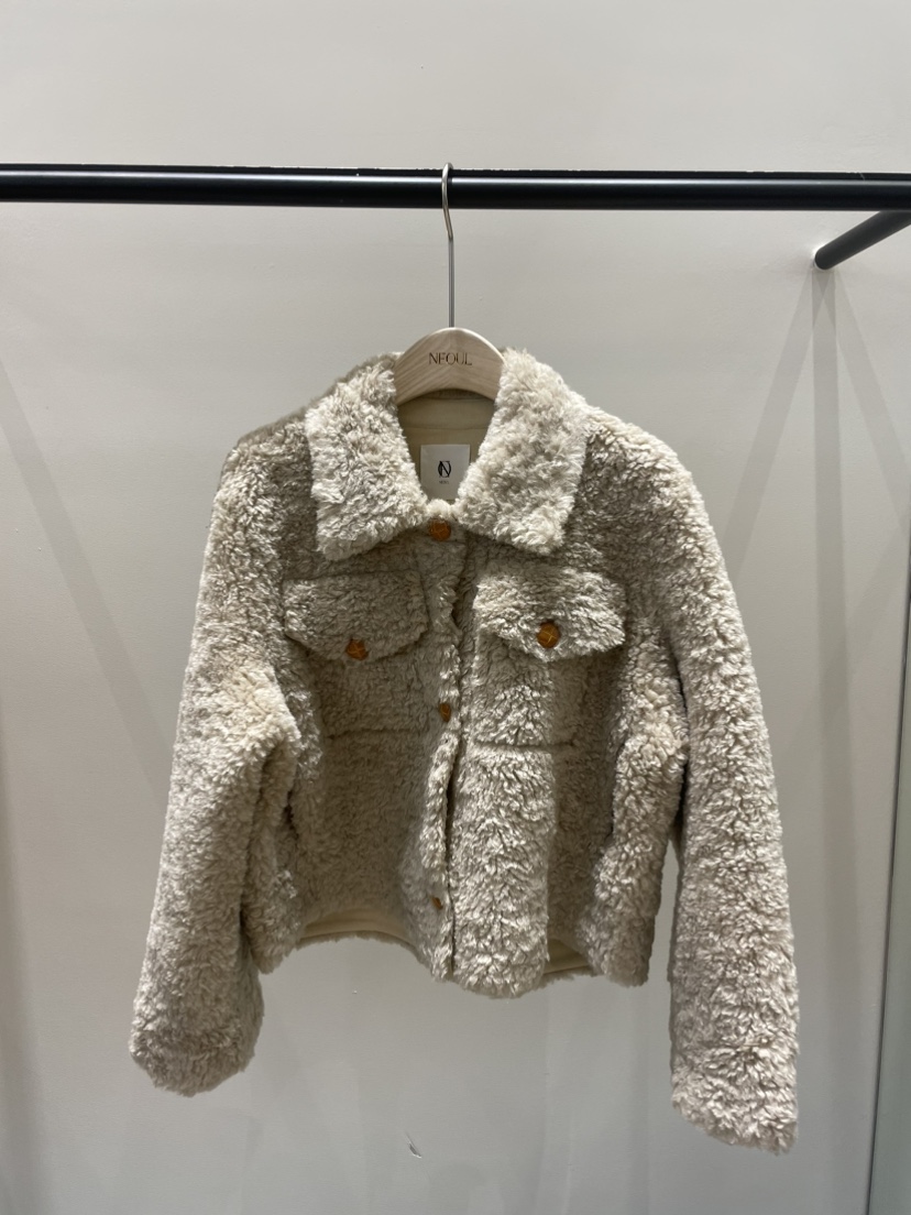 NEOUL/ahin雙領標簽韓國直郵東大門代購女裝新品推薦短款大衣NEOUL/ahin雙領標簽短款大衣