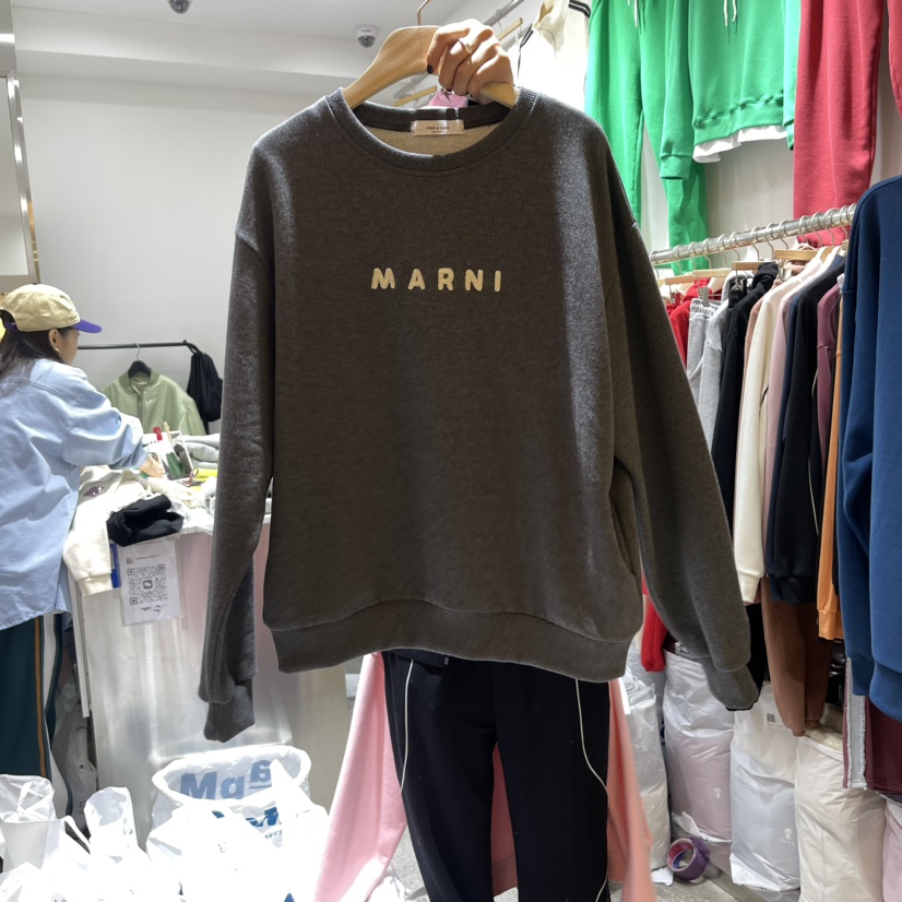 COKE CAKE韓國直郵女裝新品人氣時尚休閑熱賣衛衣加絨刺繡CHAE衛衣圖色2