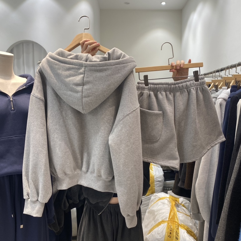 W.FATAL韓國直郵東大門實拍女裝新款休閑24秋冬套裝拉絲W.FATAL套裝