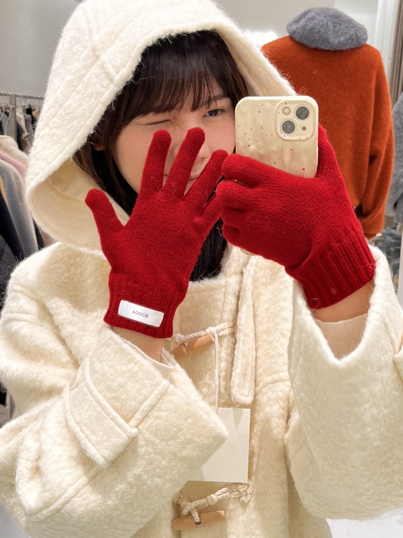 POUCH韓國直郵東大門代購女裝新款熱賣人氣休閑時尚推薦手套POUCH手套圖色1