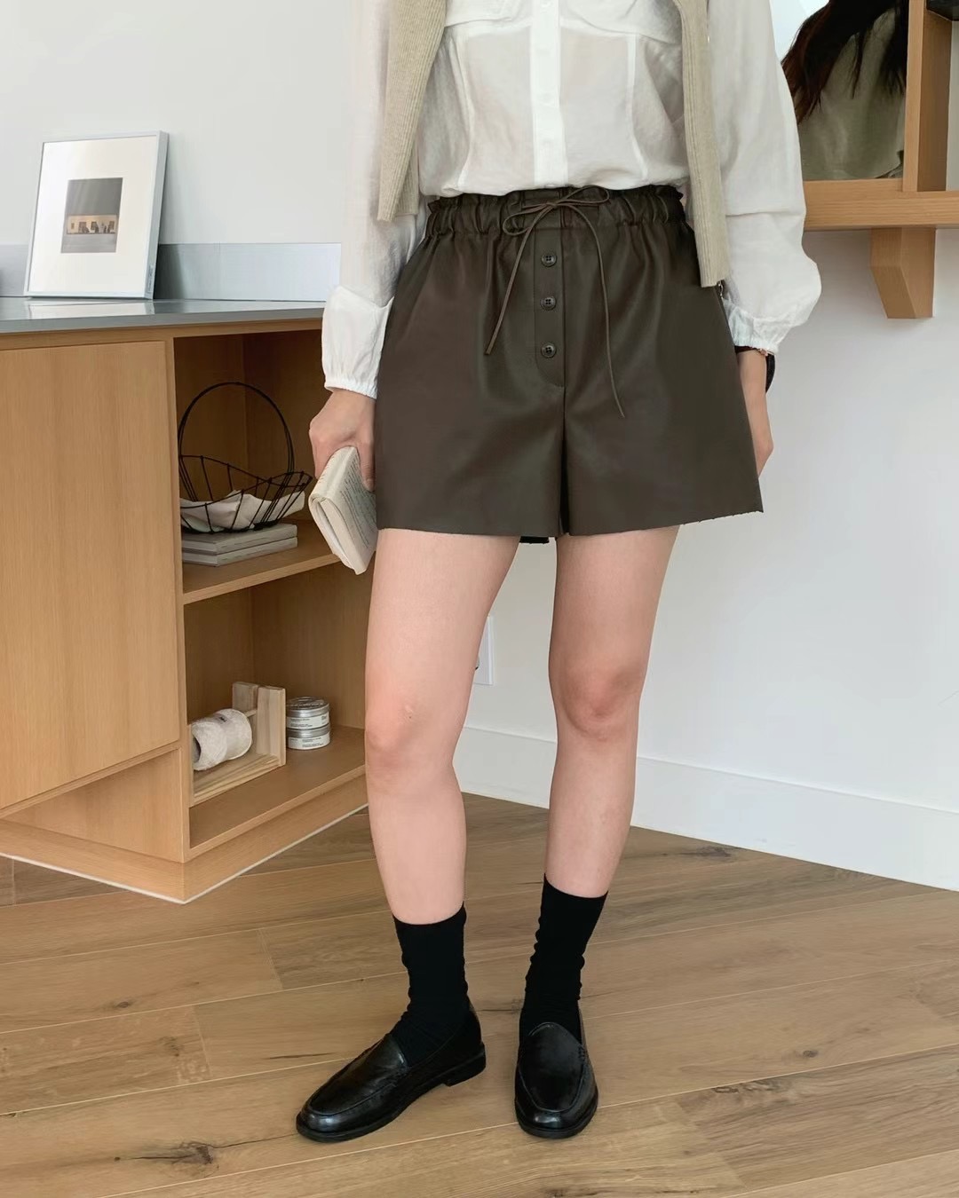 JUNO韓國直郵東大門實拍女裝新款推薦24秋冬人氣熱賣短褲JUNO短褲圖色2