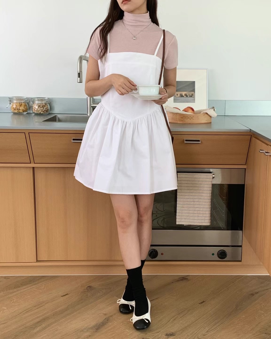 JUNO韓國直郵東大門實拍女裝新款24秋冬推薦熱賣時尚連衣裙JUNO連衣裙圖色1