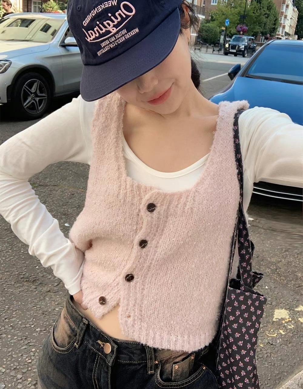 GAMGAK直郵韓國代購女裝新品人氣時尚24秋冬吊帶背心不含內搭GAMGAK吊帶/背心圖色1