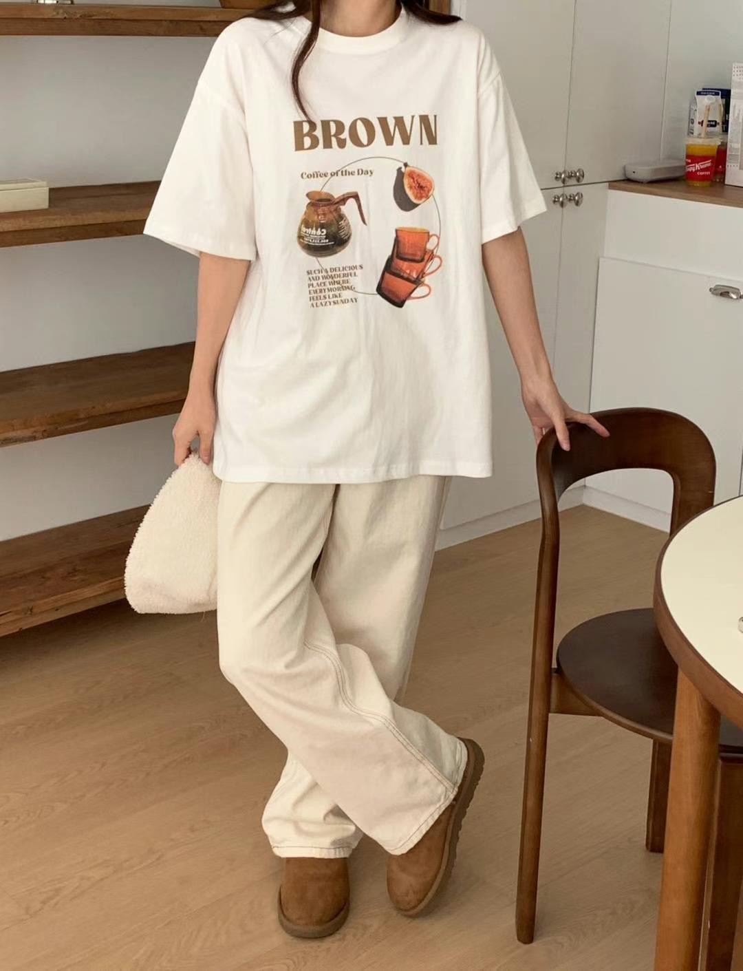 GAMGAK韓國直郵東大門實拍女裝新品人氣24秋冬時尚推薦T恤GAMGAKT恤