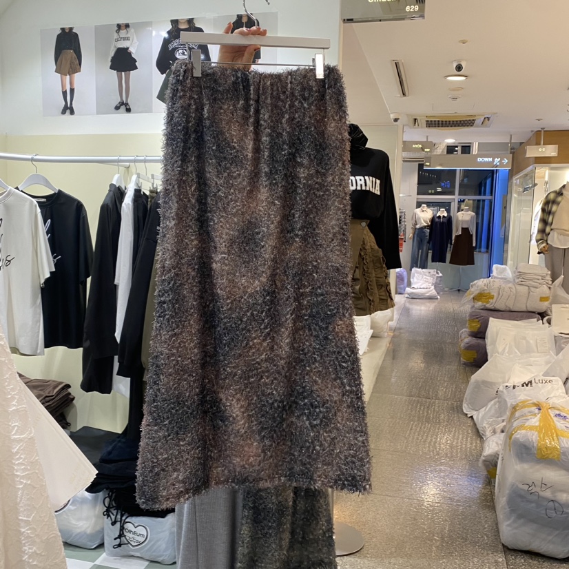 OihEum直郵韓國代購女裝新品職業時尚24秋冬休閑人氣長裙OihEum長裙圖色2