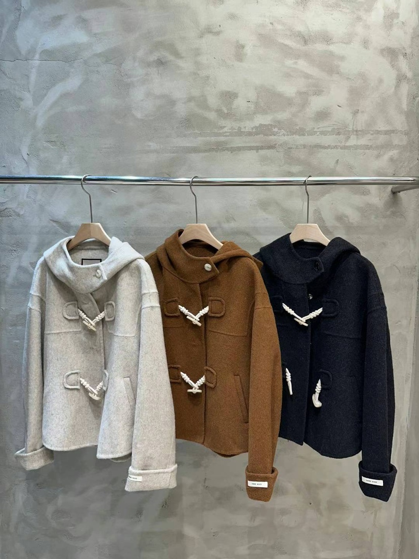 SIMPLE PARK/WMSTORY韓國直郵東大門實拍女裝新品推薦中長款大衣SIMPLE PARK/WMSTORY中長款大衣圖色2左二色