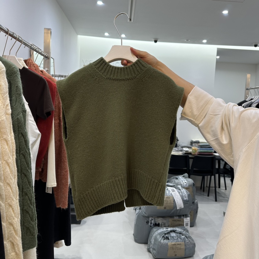 VISUAL SPACE直郵韓國代購女裝新款熱賣推薦職業24秋冬吊帶背心VISUAL SPACE吊帶/背心圖色3